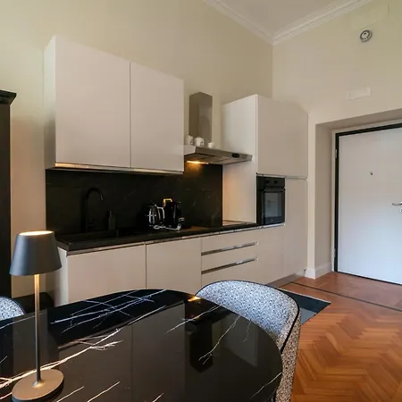 Borghese Luxury Place * Rome