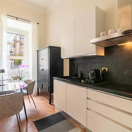 Borghese Luxury Place * Rome